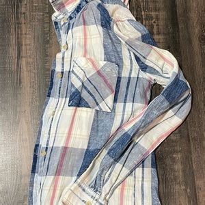 Long sleeve button up flannel